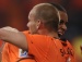 Jogadores holandeses comemoram o gol de empate